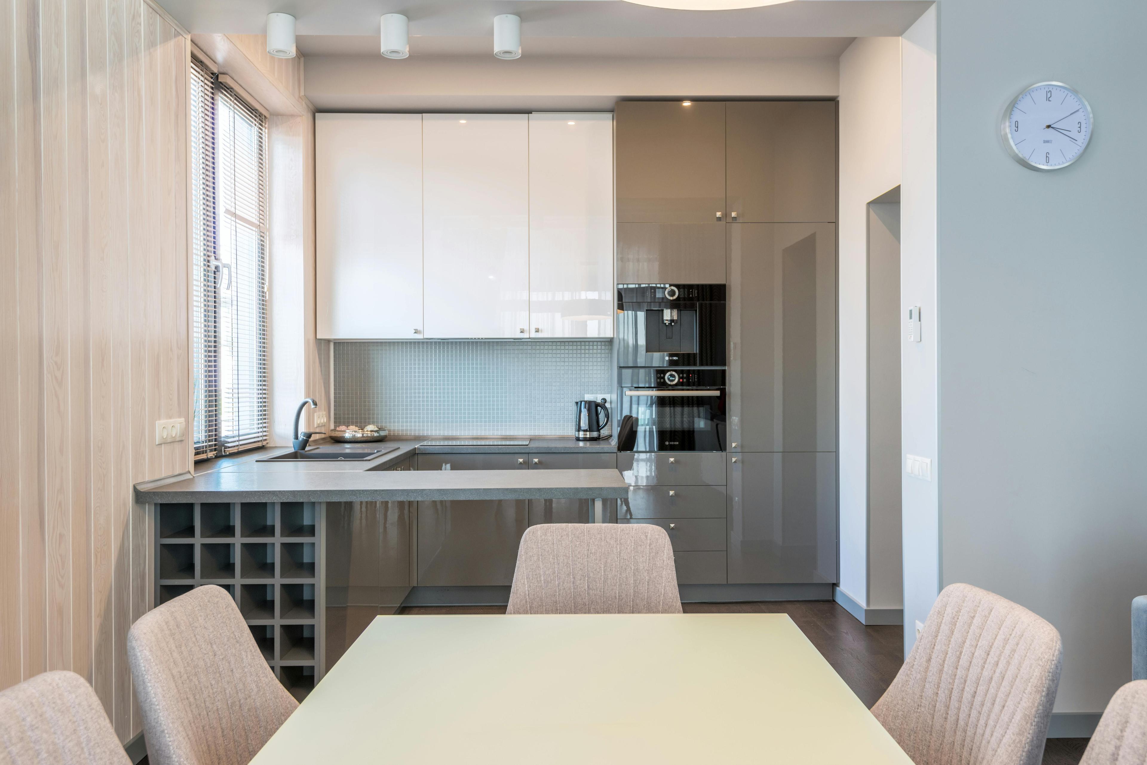 Hochglanz Kueche.jpg